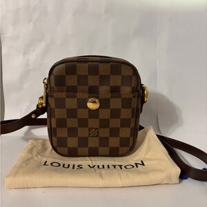 【Excellent Condition】Louis Vuitton Damier Lift Shoulder Bag Crossbody Compact